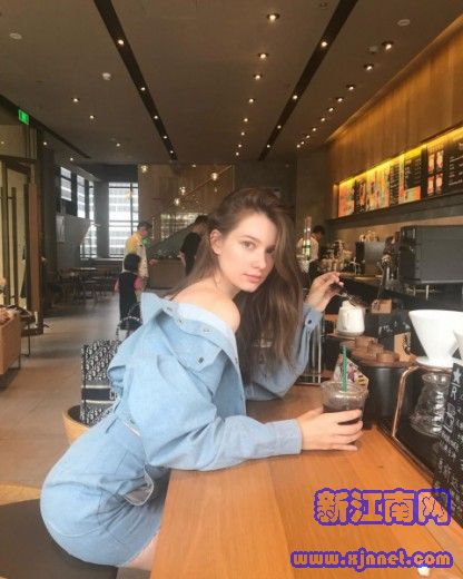 ѪŮ Anastasia Cebulska ֵ@W(wng)