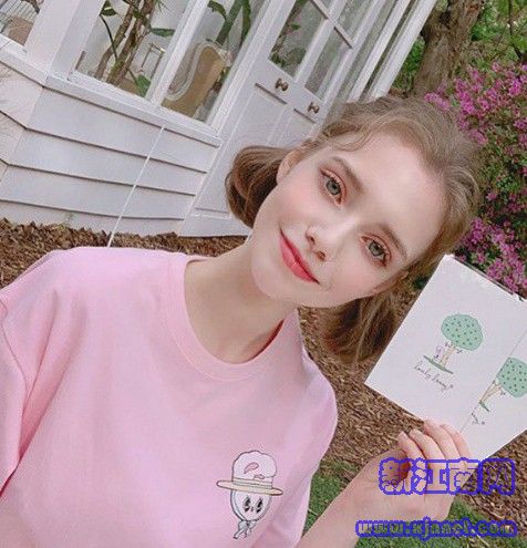 Chloe ݏͯԒʹ
