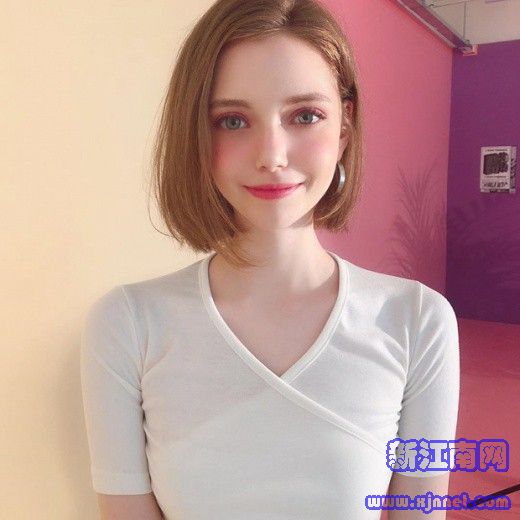Chloe ݏͯԒʹ