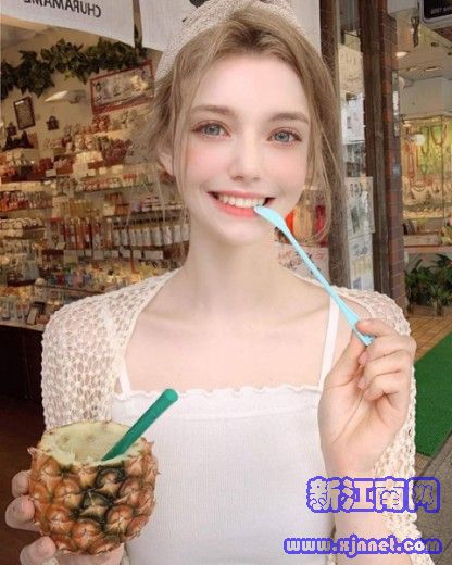Chloe ݏͯԒʹ